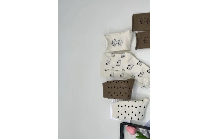 Representative commercial sample visual for Custom Dog Crew Socks SKU 1141 in the DK Marketplace.