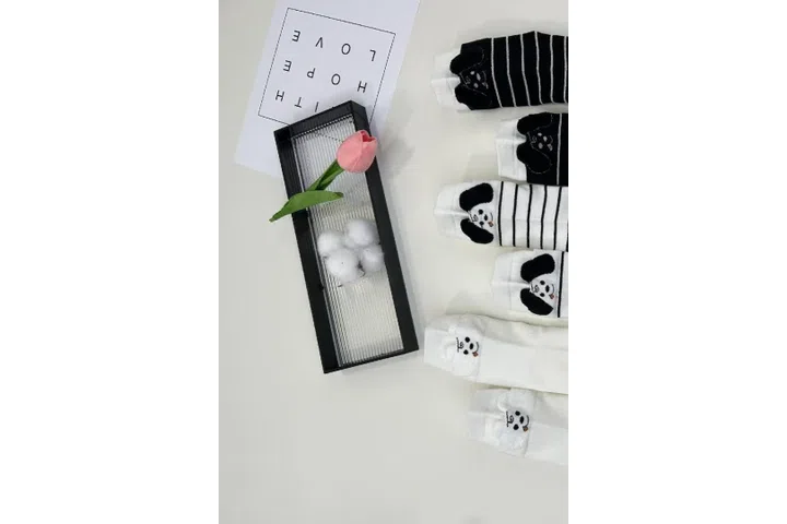 Representative commercial sample visual for Custom Dog Crew Socks SKU 1142 in the DK Marketplace.